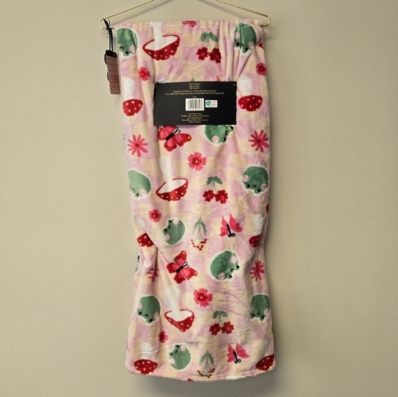 Rachel Roy Frog Mushroom Oversized Plush Throw Blanket Pink Green - Picture 2 of 7